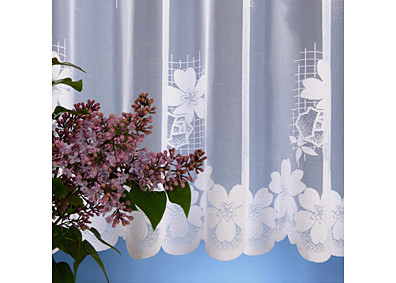 CURTAINS AND TABLE CLOTHS